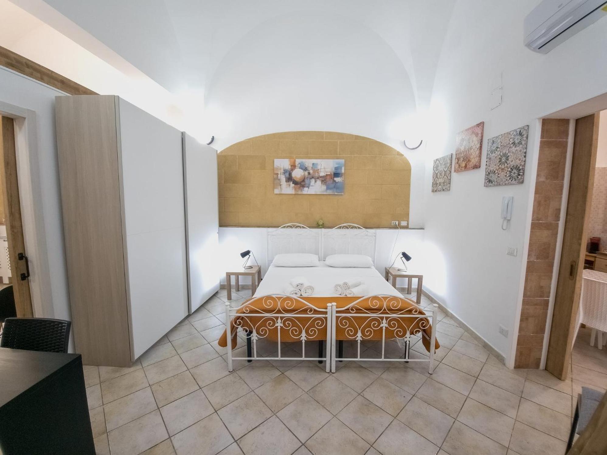 Appartamento La Dimora Del Pumo Lecce Esterno foto
